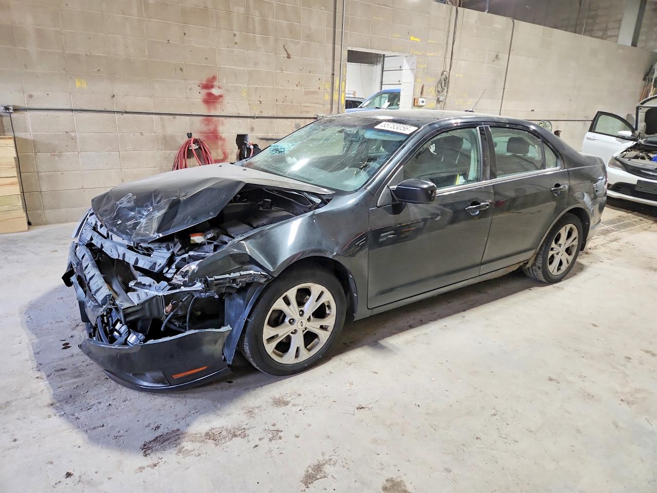 Salvage Ford Fusion Image