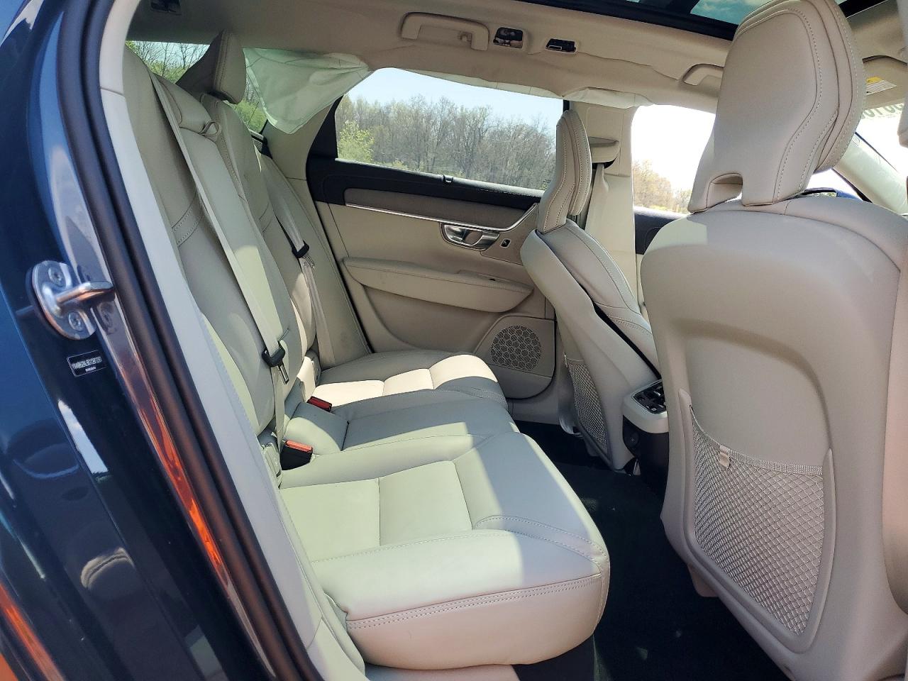 Volvo V90 Ultra