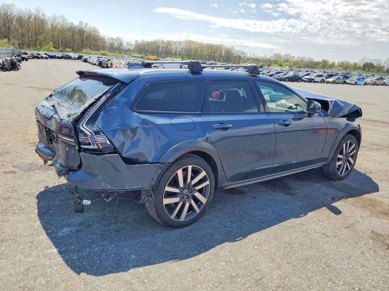 Volvo V90 Ultra