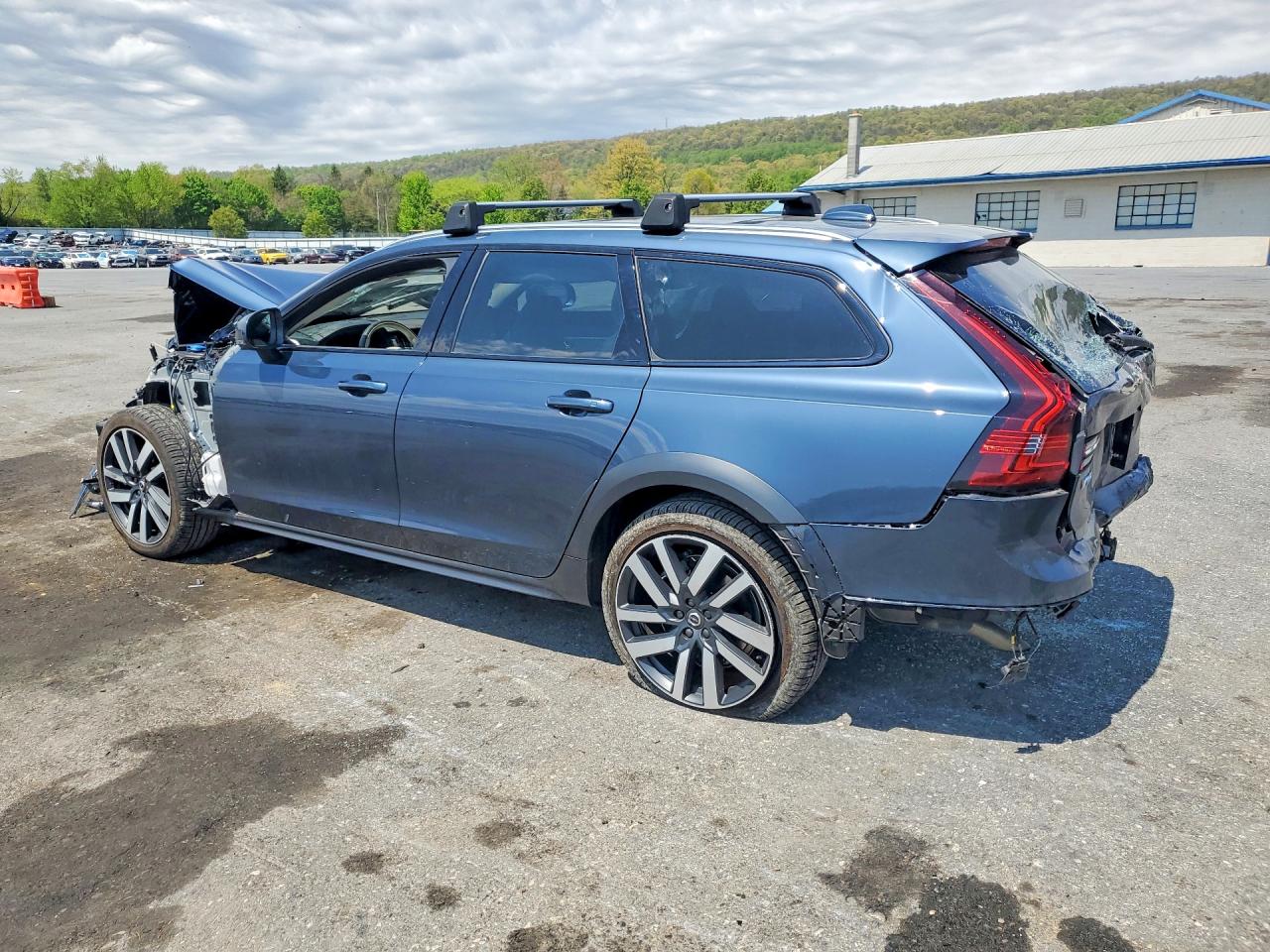 Volvo V90 Ultra