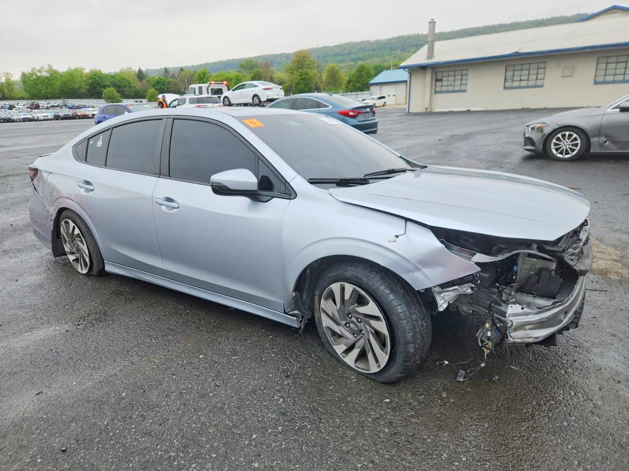 Subaru Legacy Limited