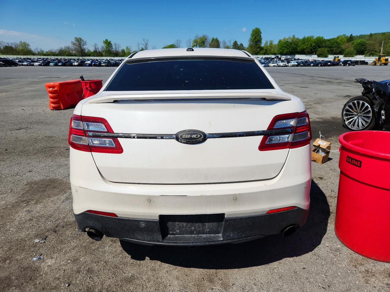 Ford Taurus Sho