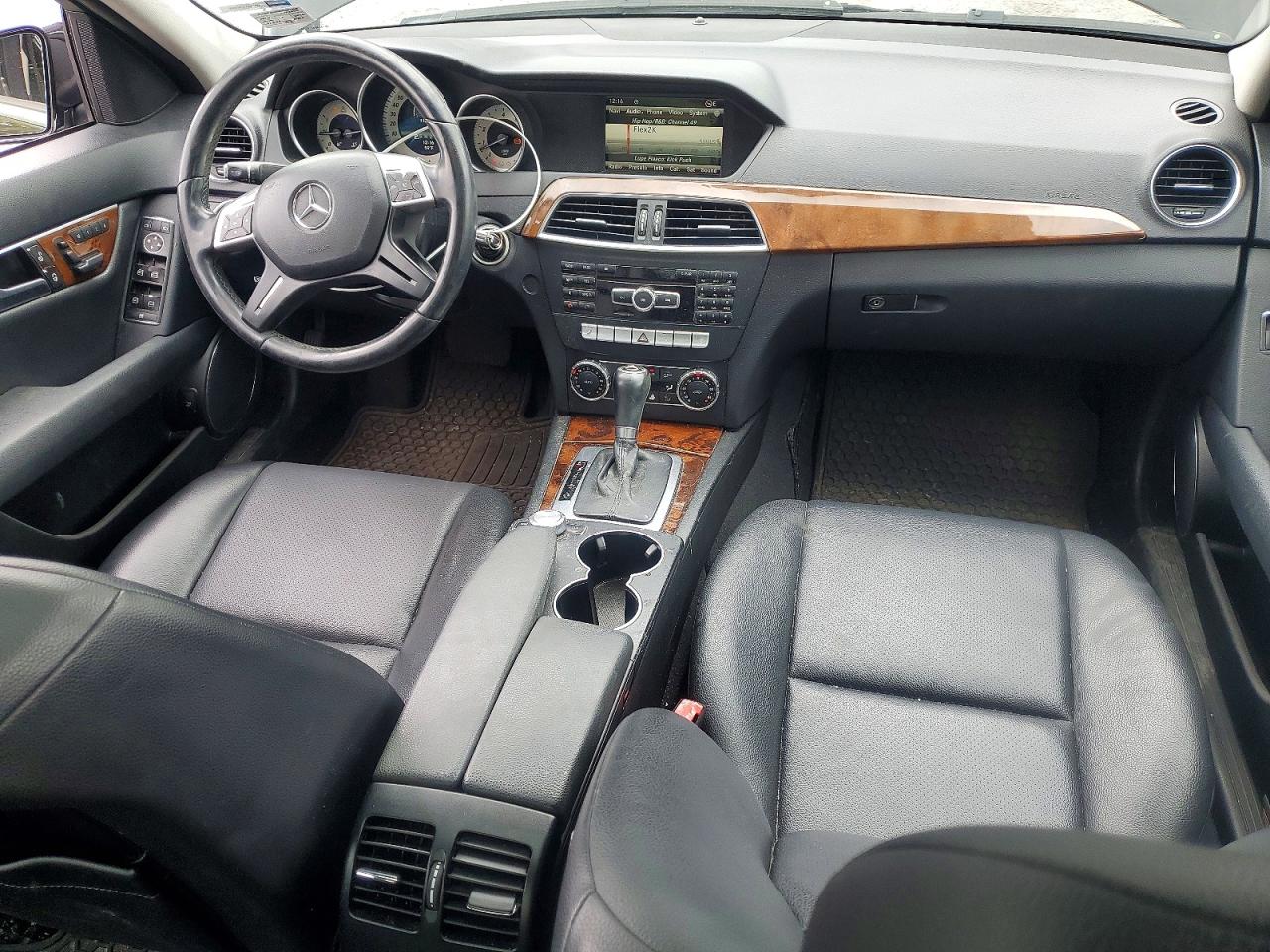 Mercedes-Benz C-Class 300 4matic