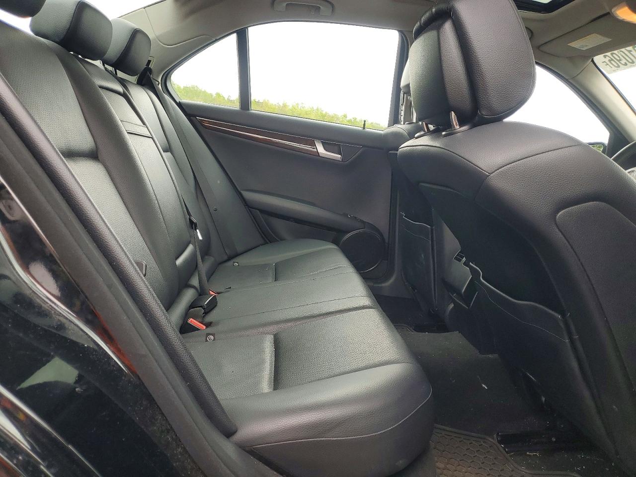 Mercedes-Benz C-Class 300 4matic