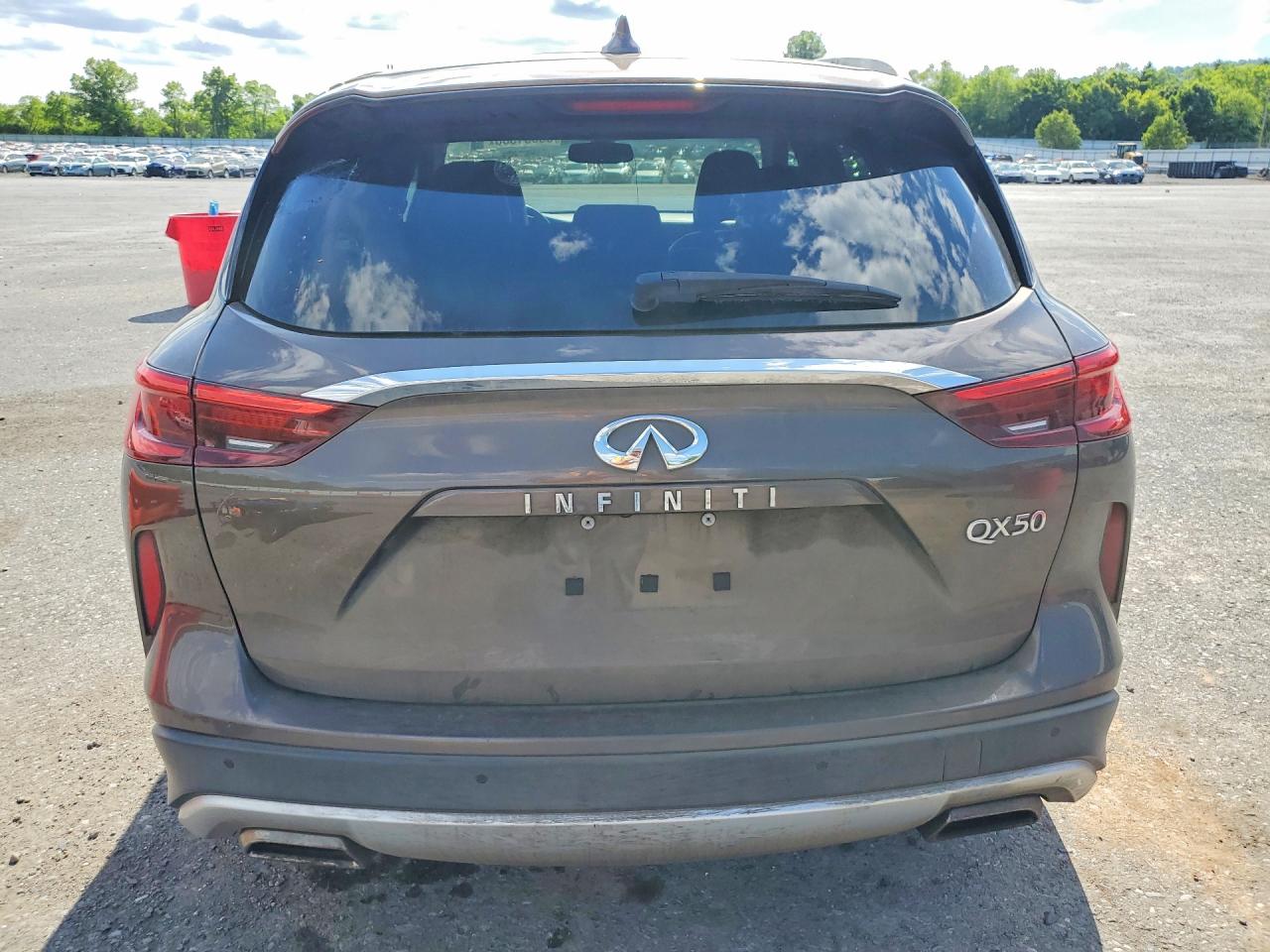INFINITI Qx Essential