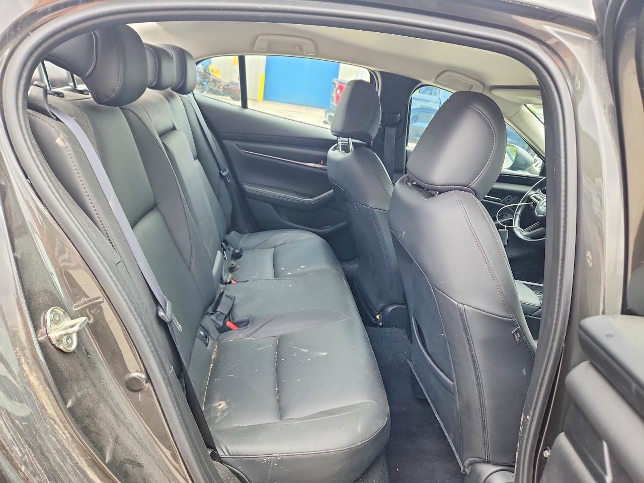 Mazda 3 Select
