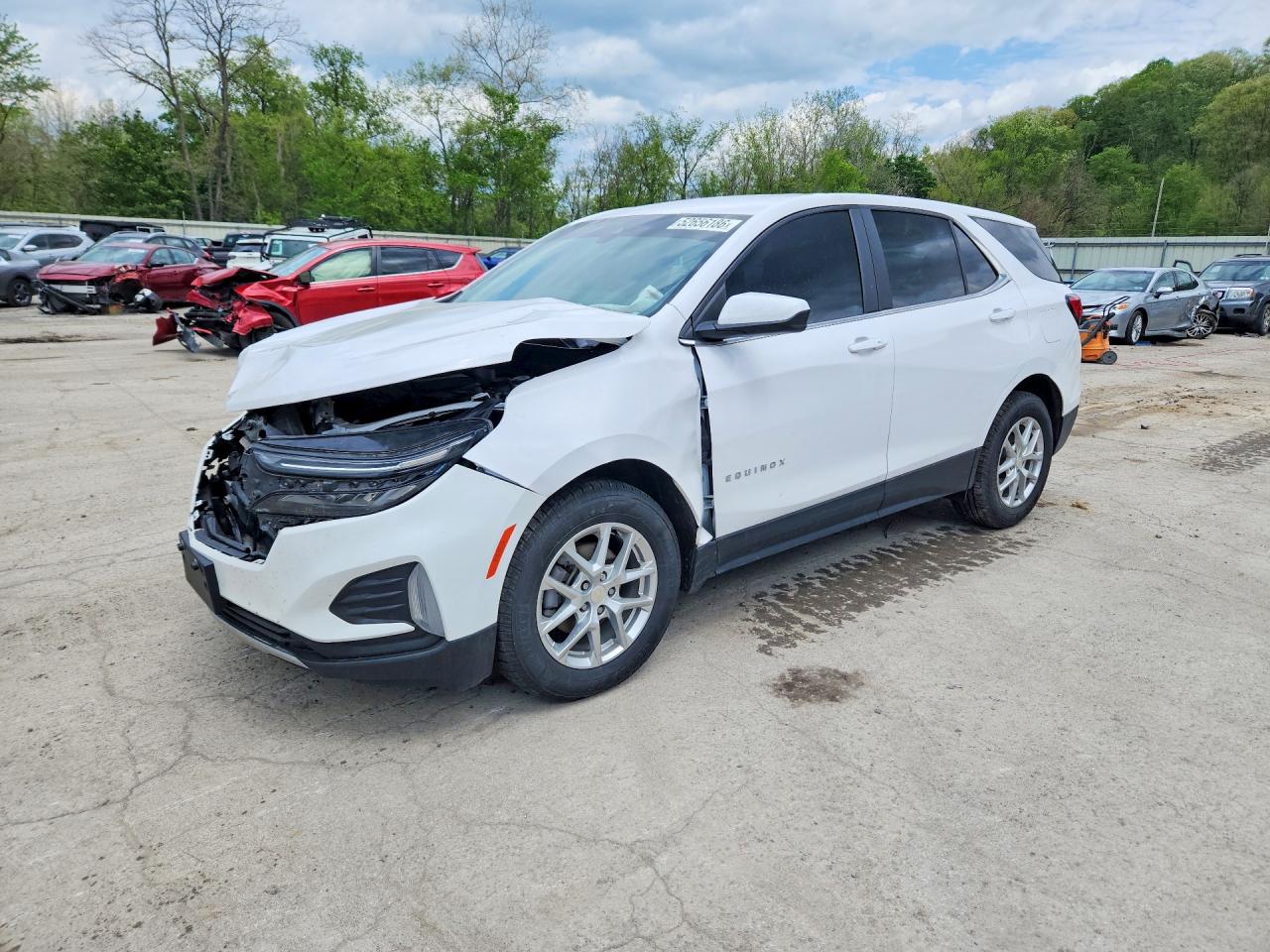 Salvage Chevrolet Equinox Image