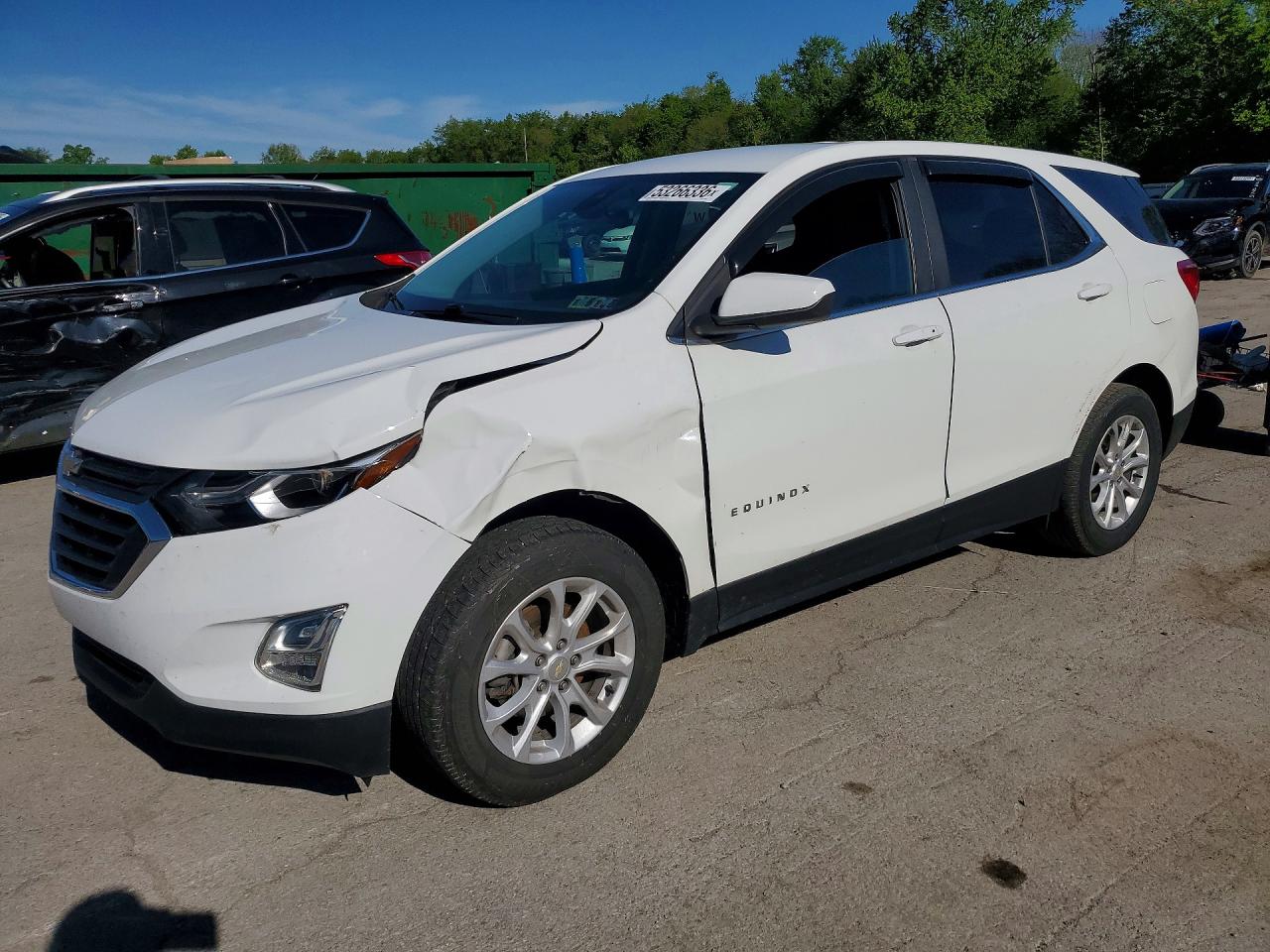 Salvage Chevrolet Equinox Image