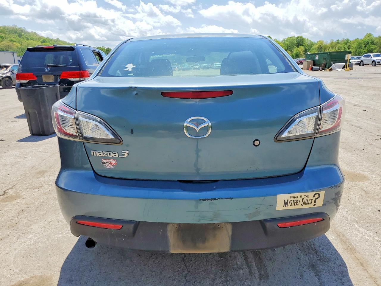 Mazda 3 I