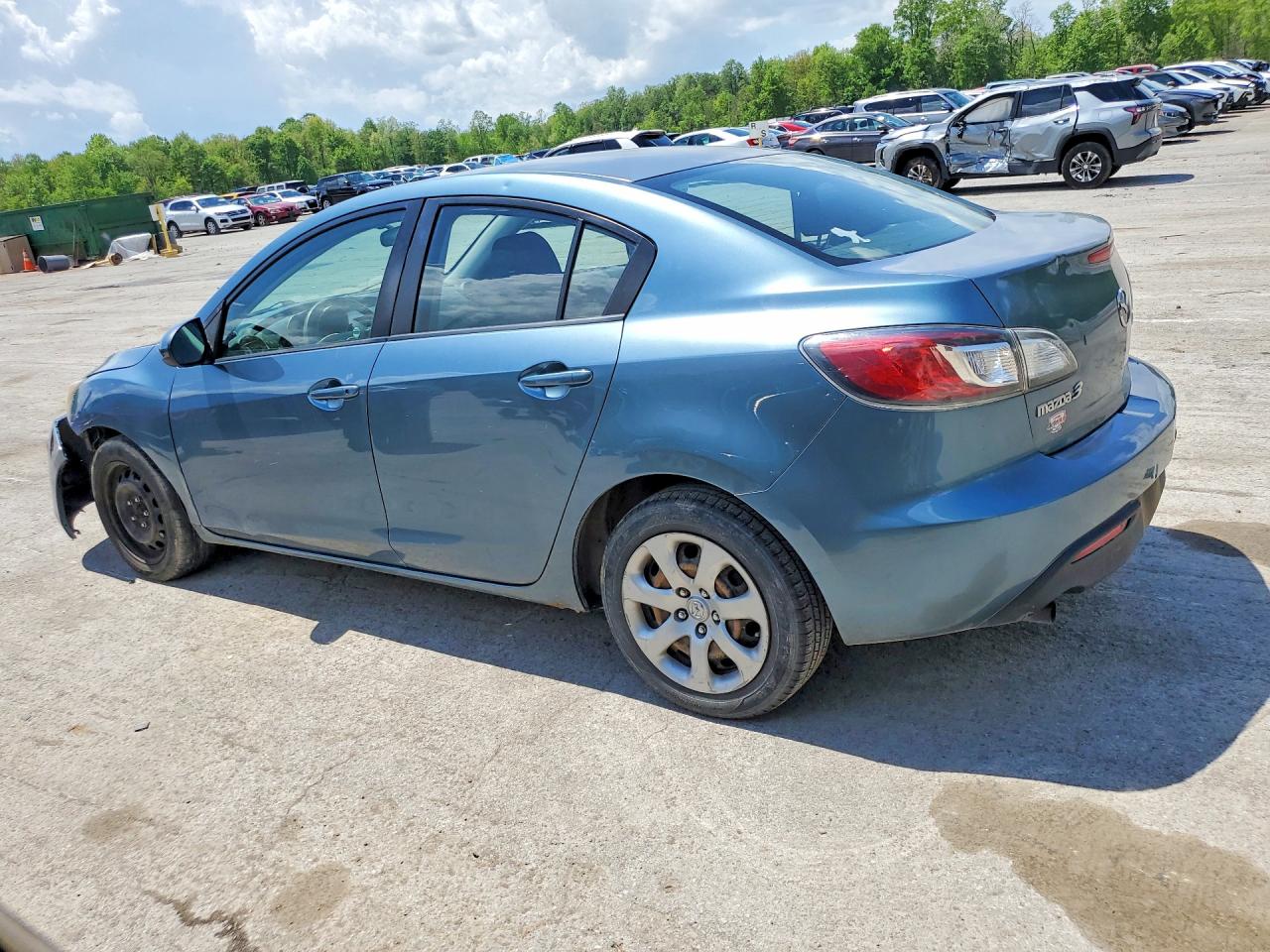 Mazda 3 I