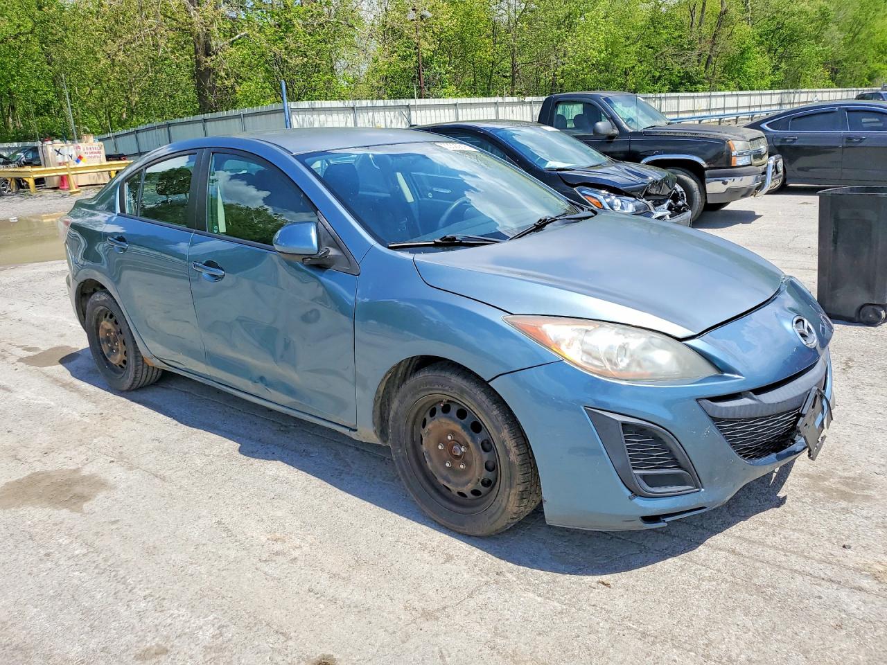 Mazda 3 I