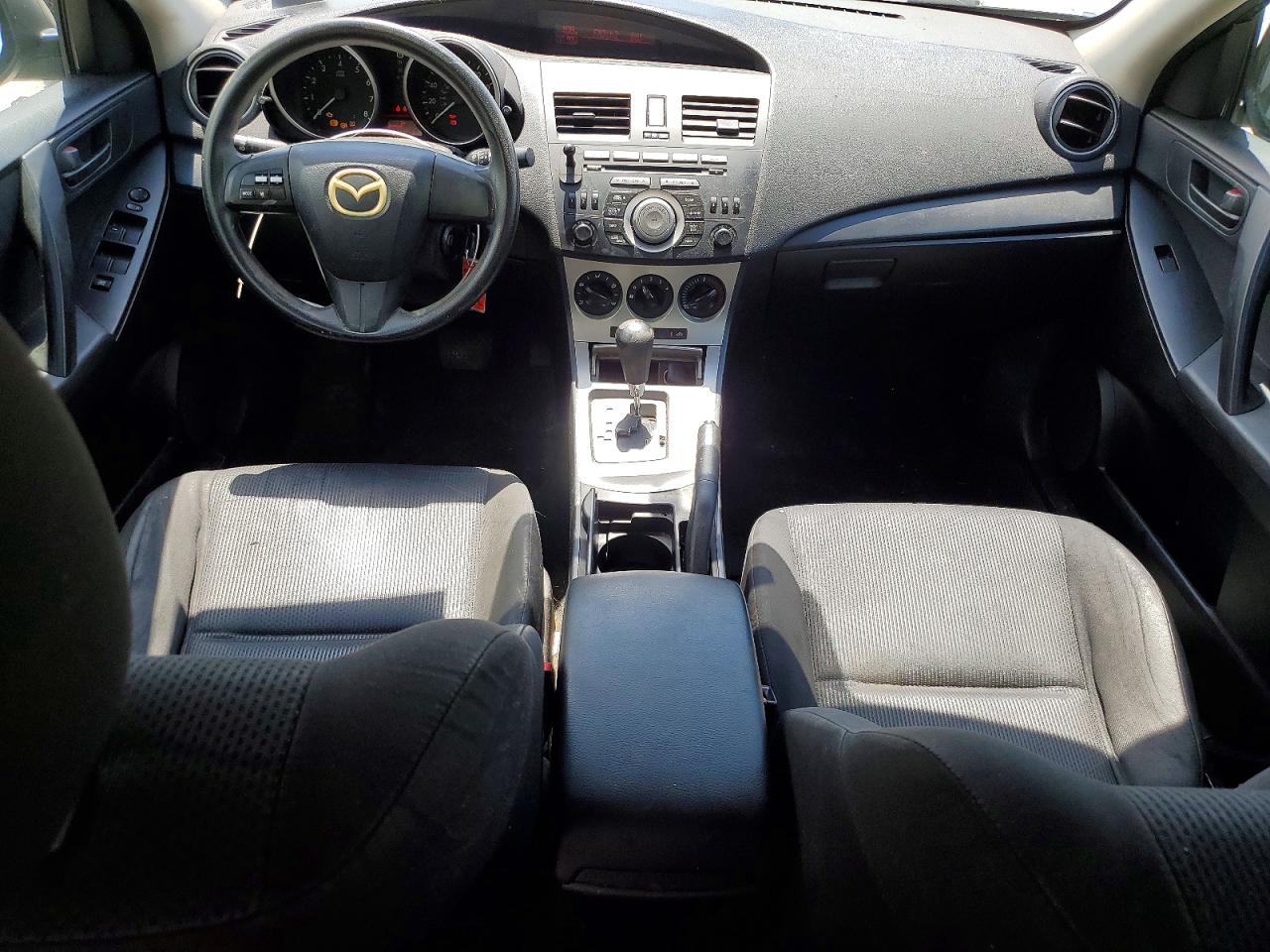 Mazda 3 I