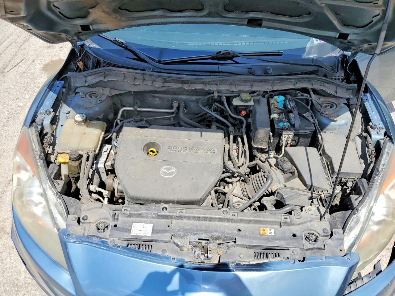 Mazda 3 I