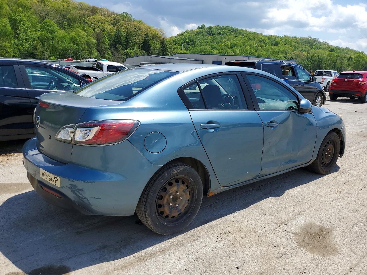 Mazda 3 I