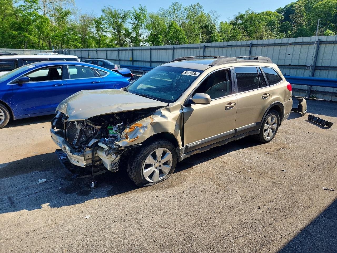 Salvage Subaru Outback Image