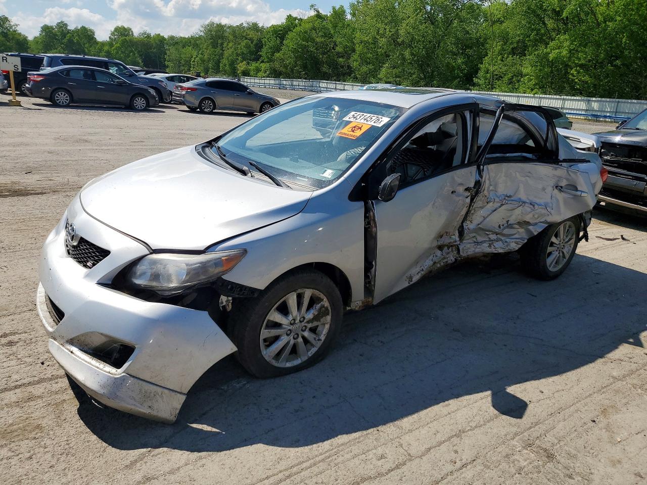 Salvage Toyota Corolla Image