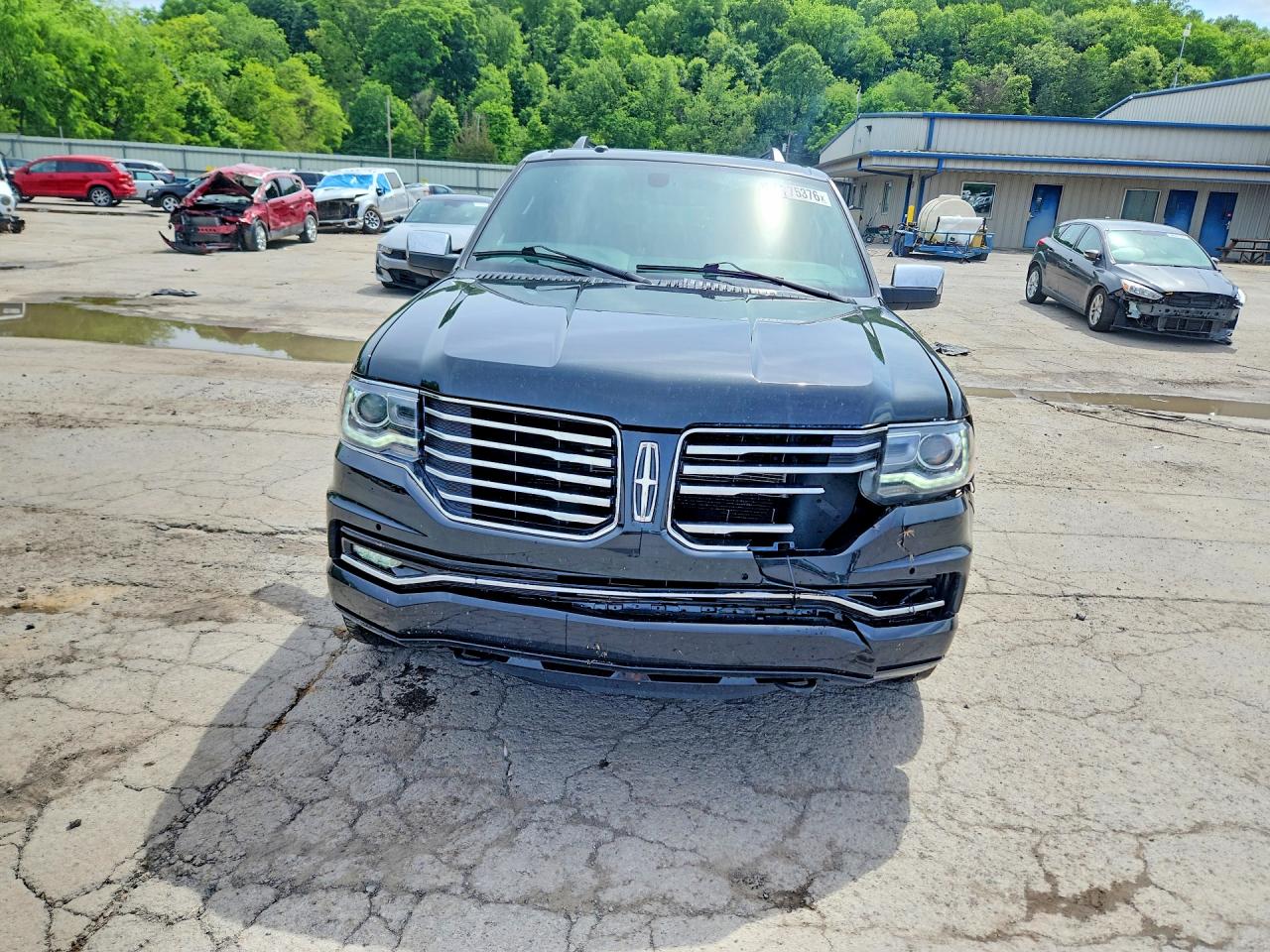 Lincoln Navigator
