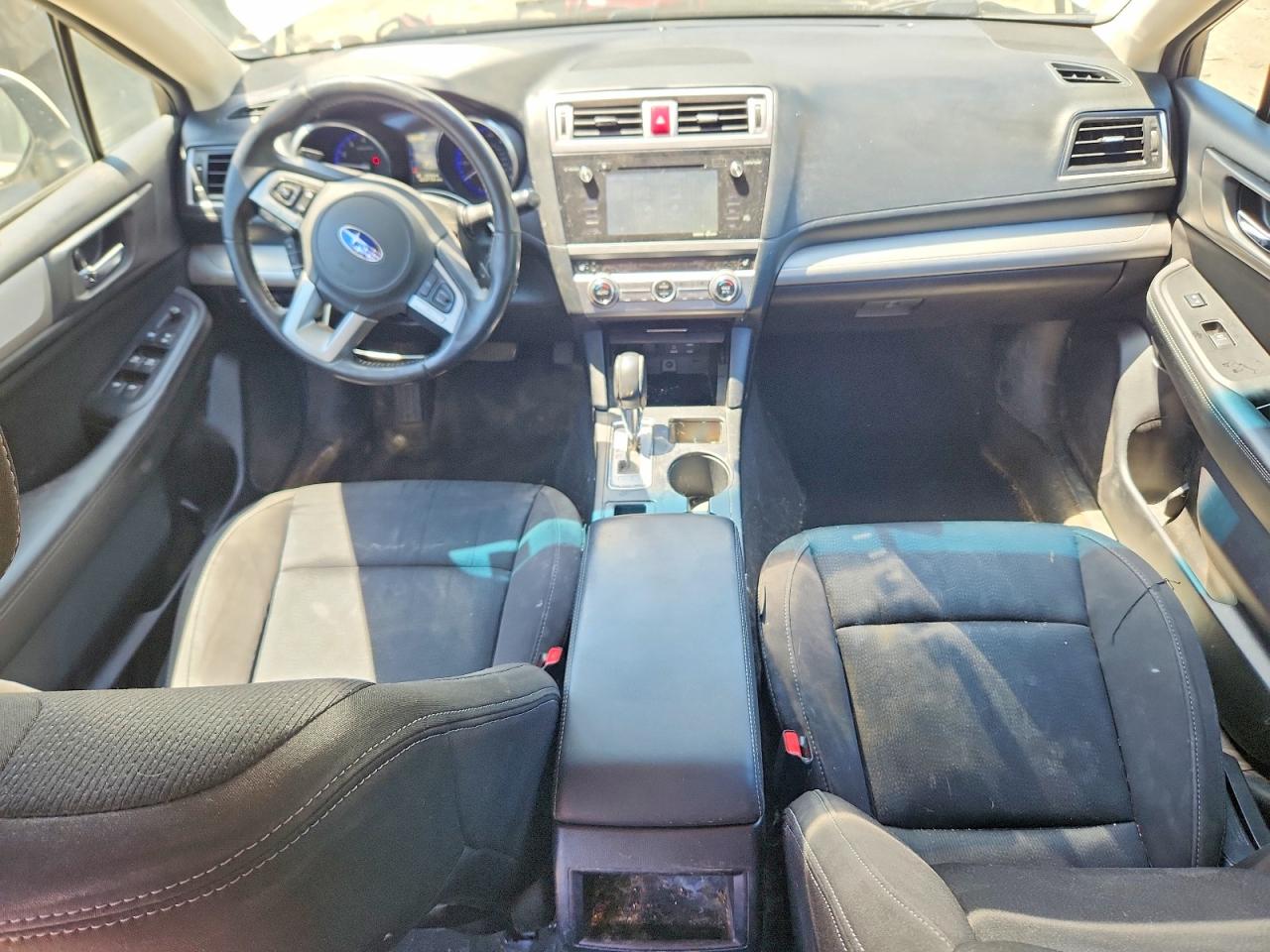 Subaru Legacy 2.5i Premium