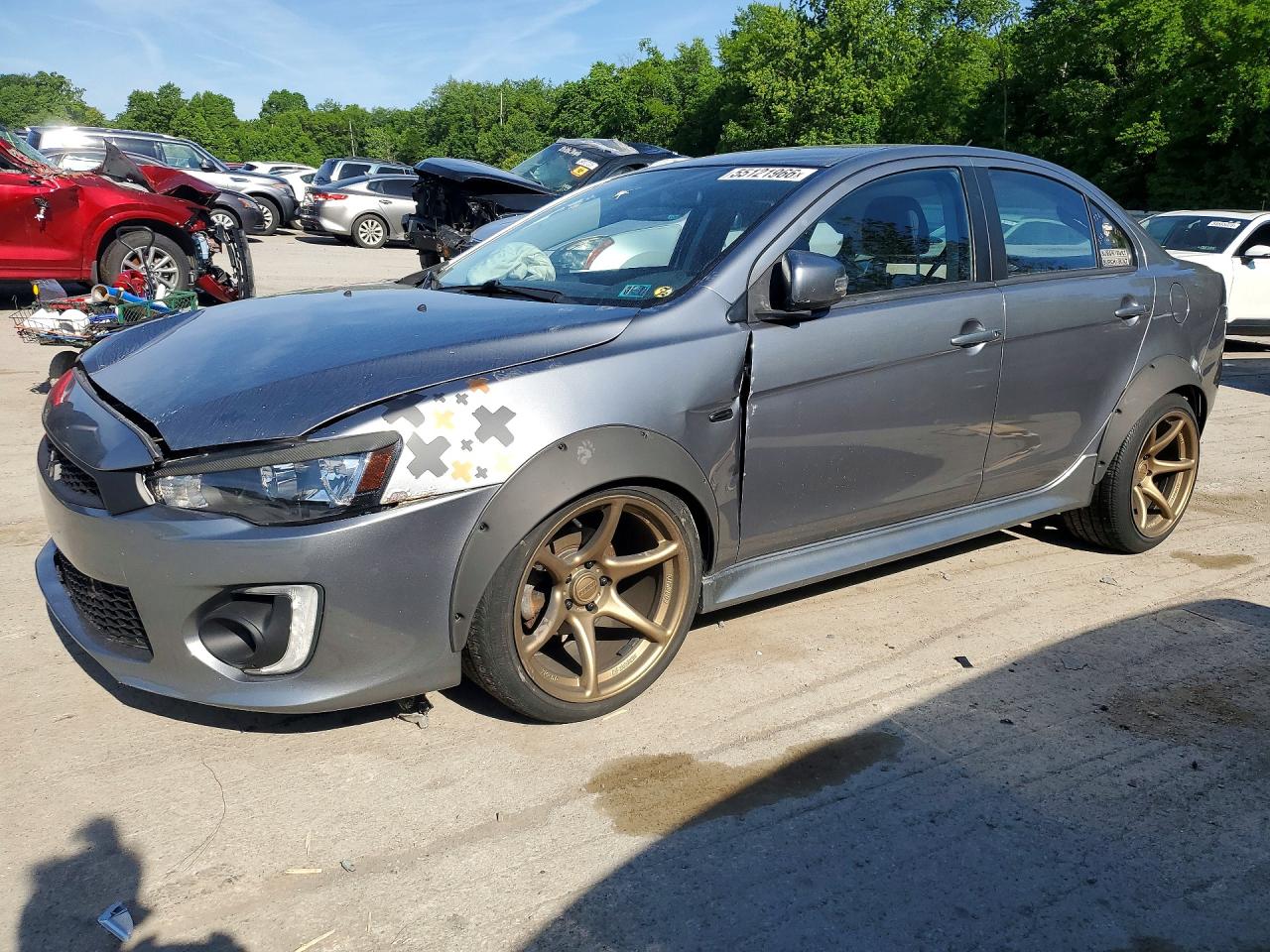 Salvage Mitsubishi Lancer Image