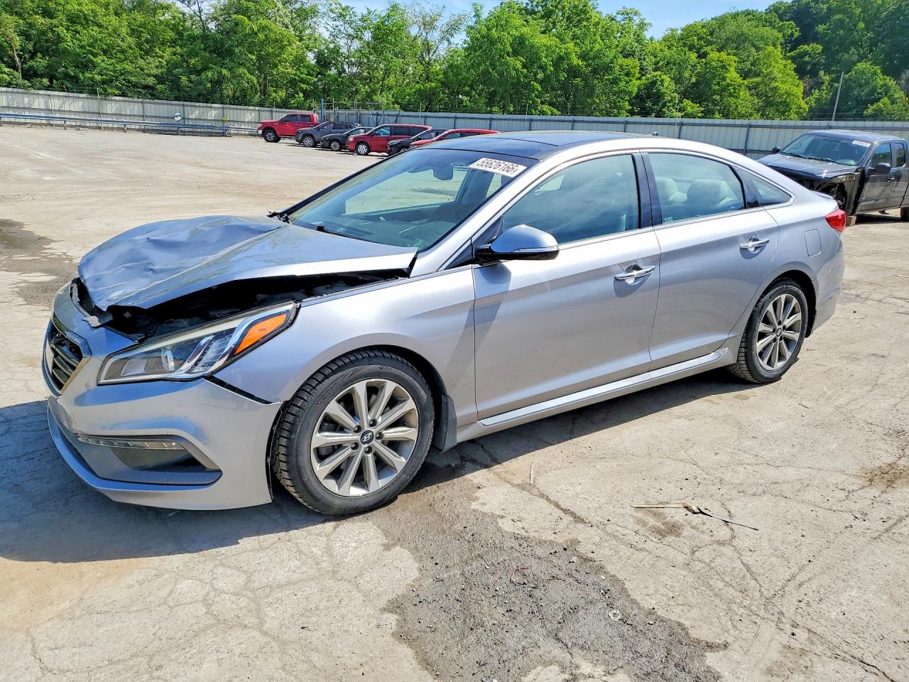 Salvage Hyundai SONATA Image