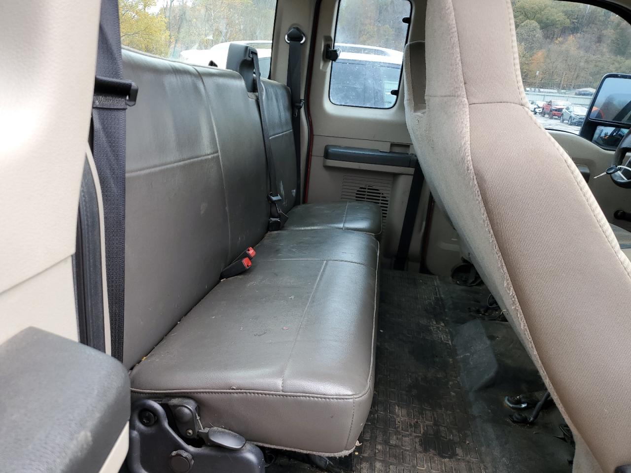 Ford F-250
