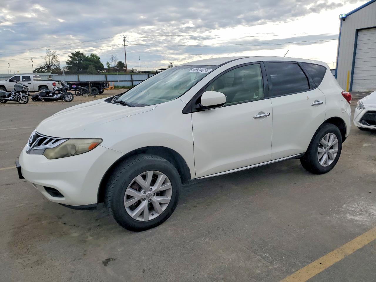 Salvage Nissan Murano Image