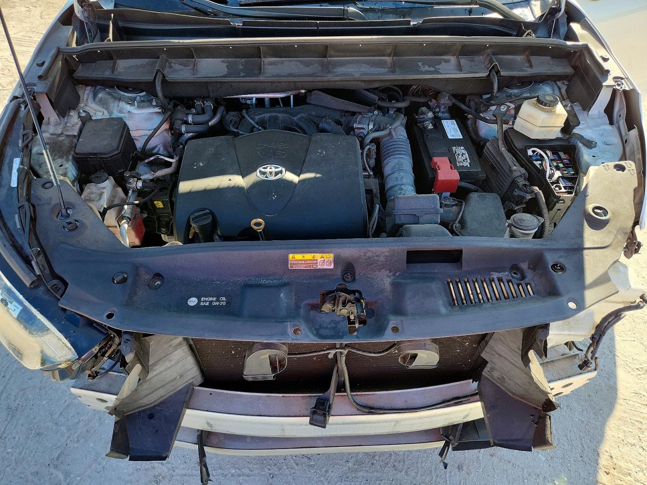 Toyota Highlander L