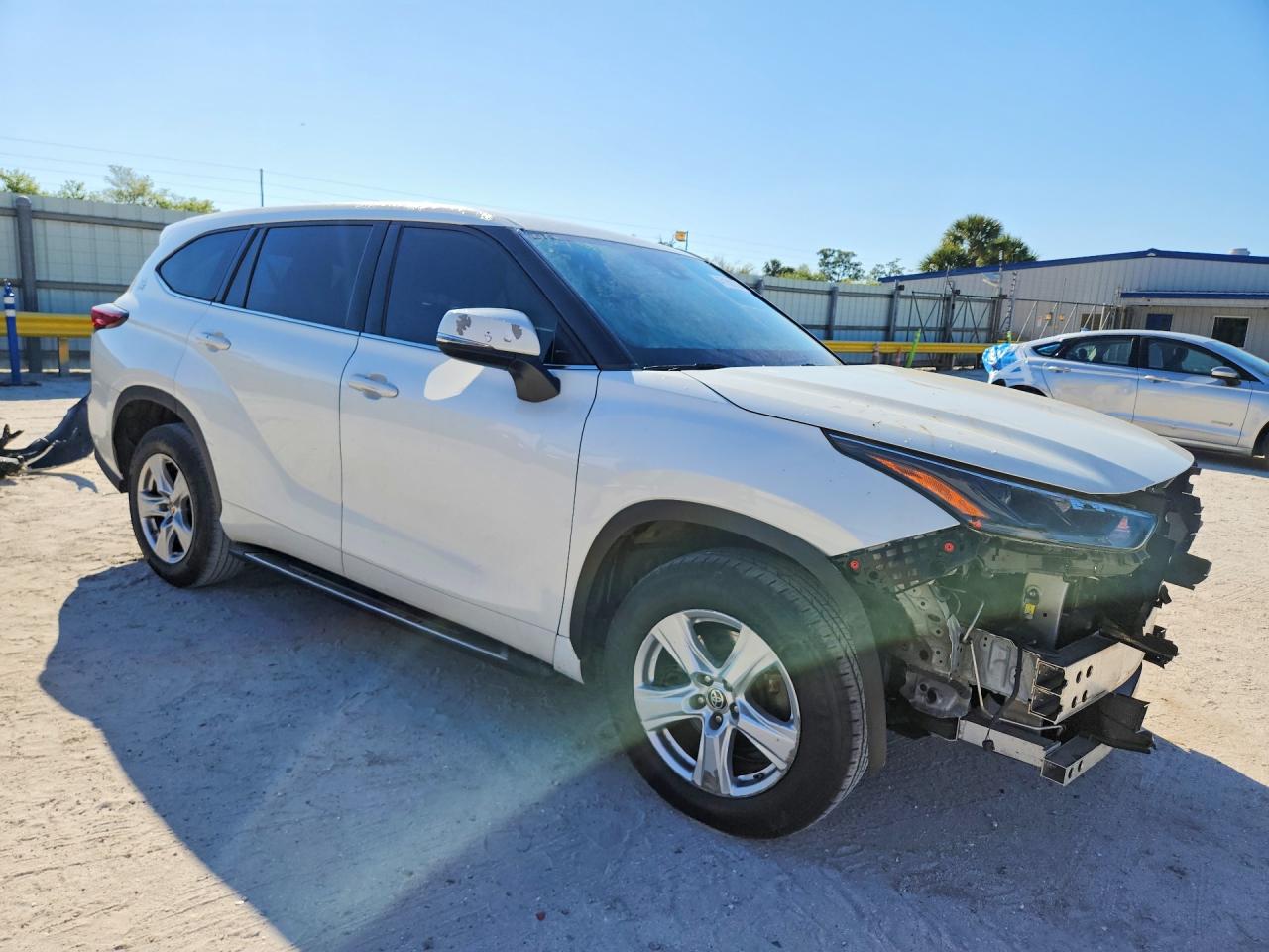 Toyota Highlander L