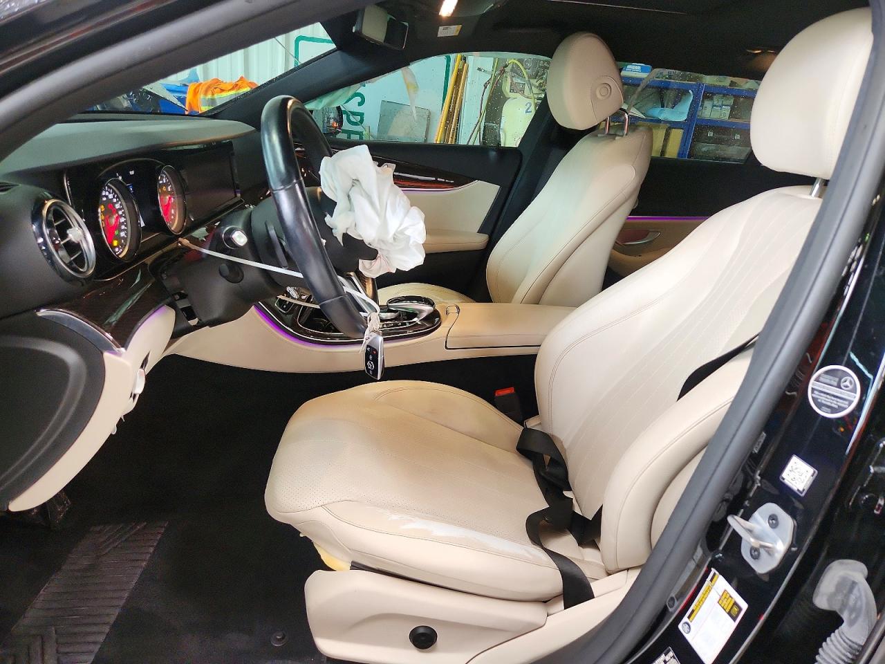Mercedes-Benz E-Class 300