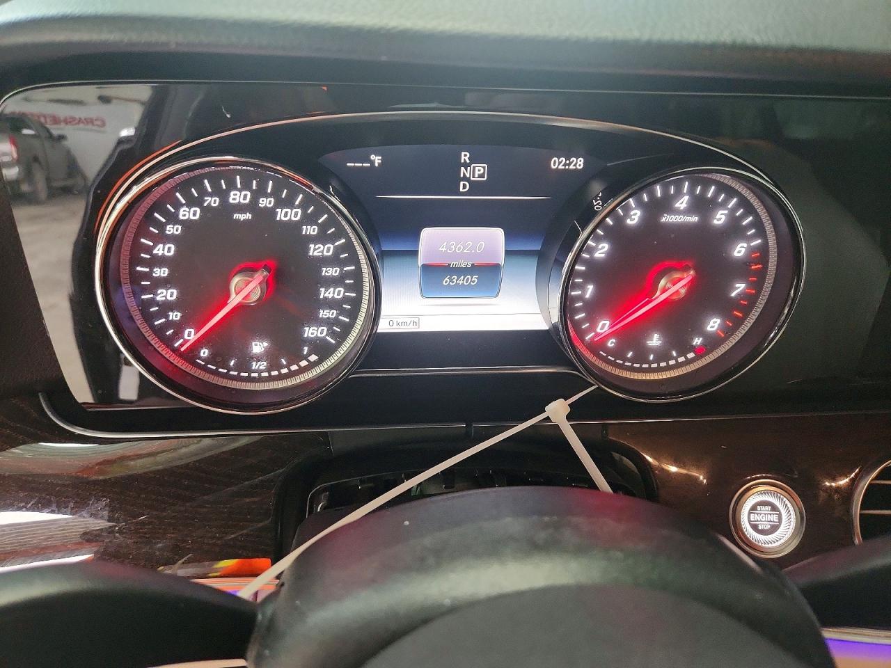 Mercedes-Benz E-Class 300