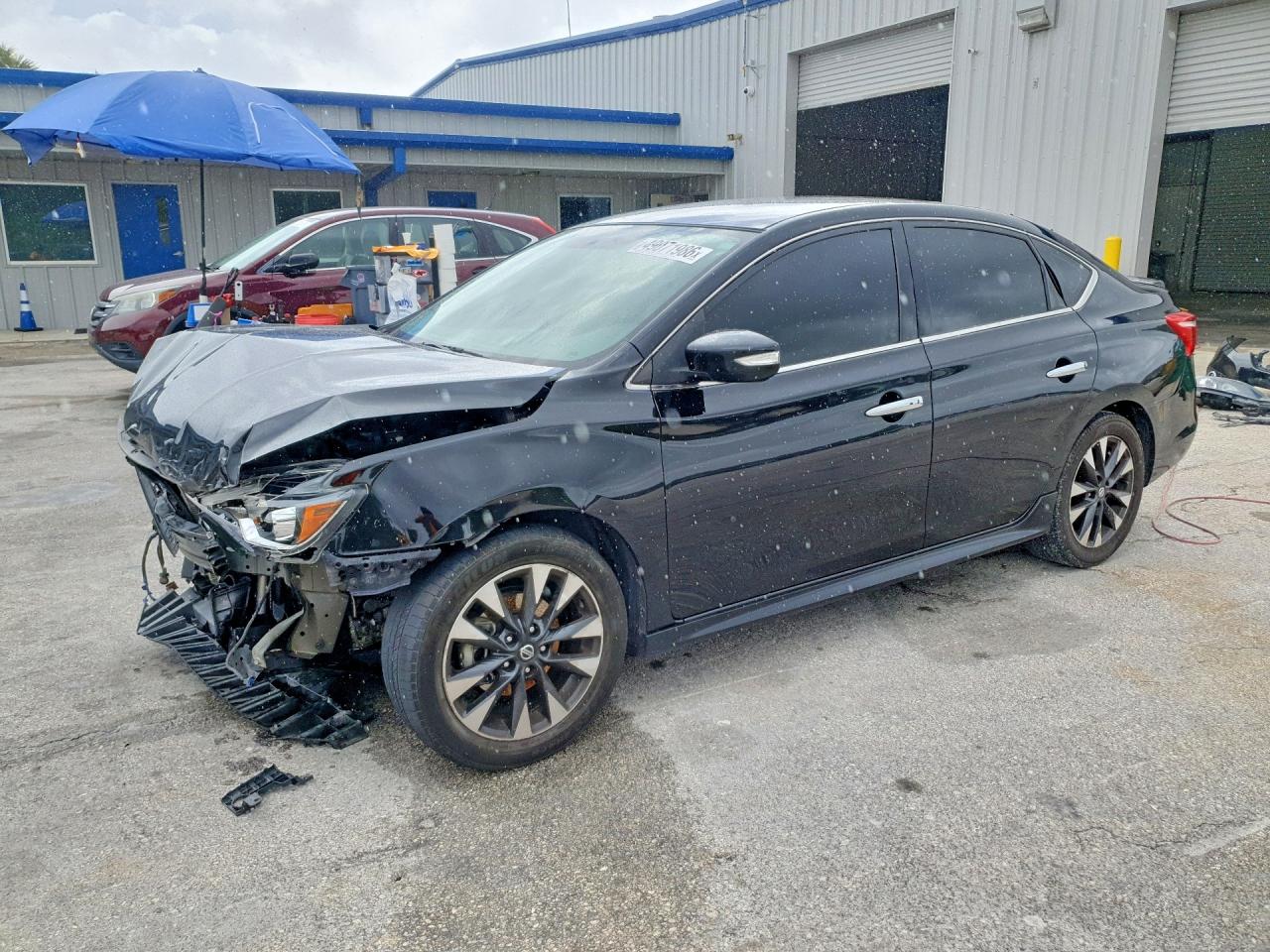 Salvage Nissan Sentra Image