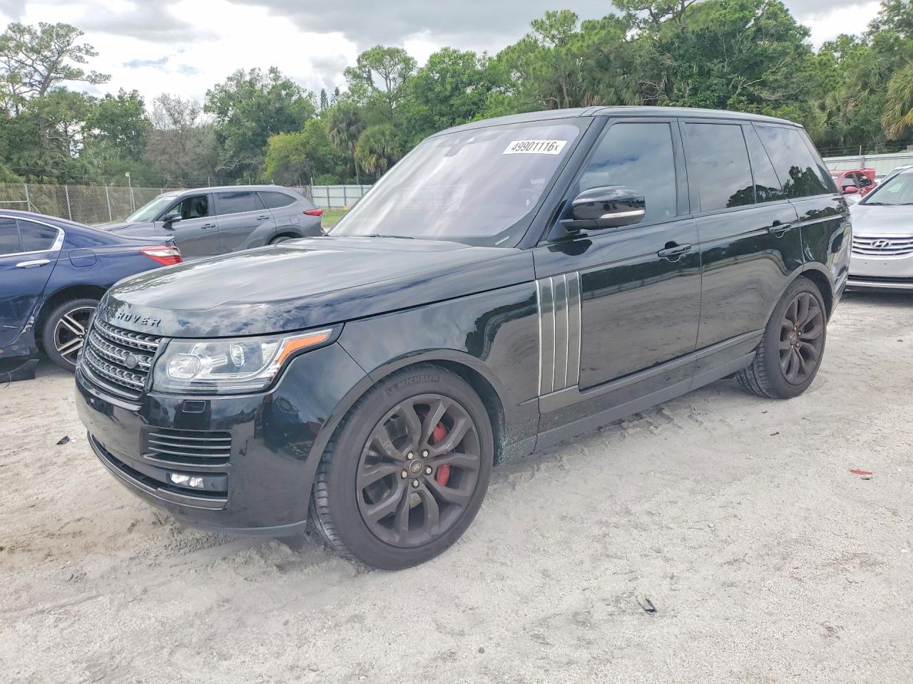 Salvage Land Rover Range Rover Image