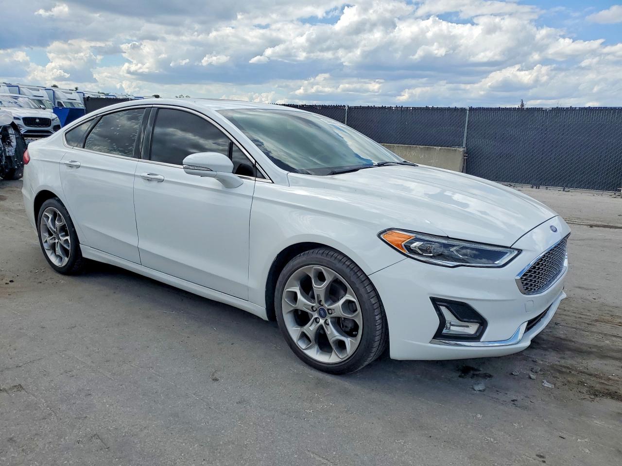 Ford Fusion Titanium