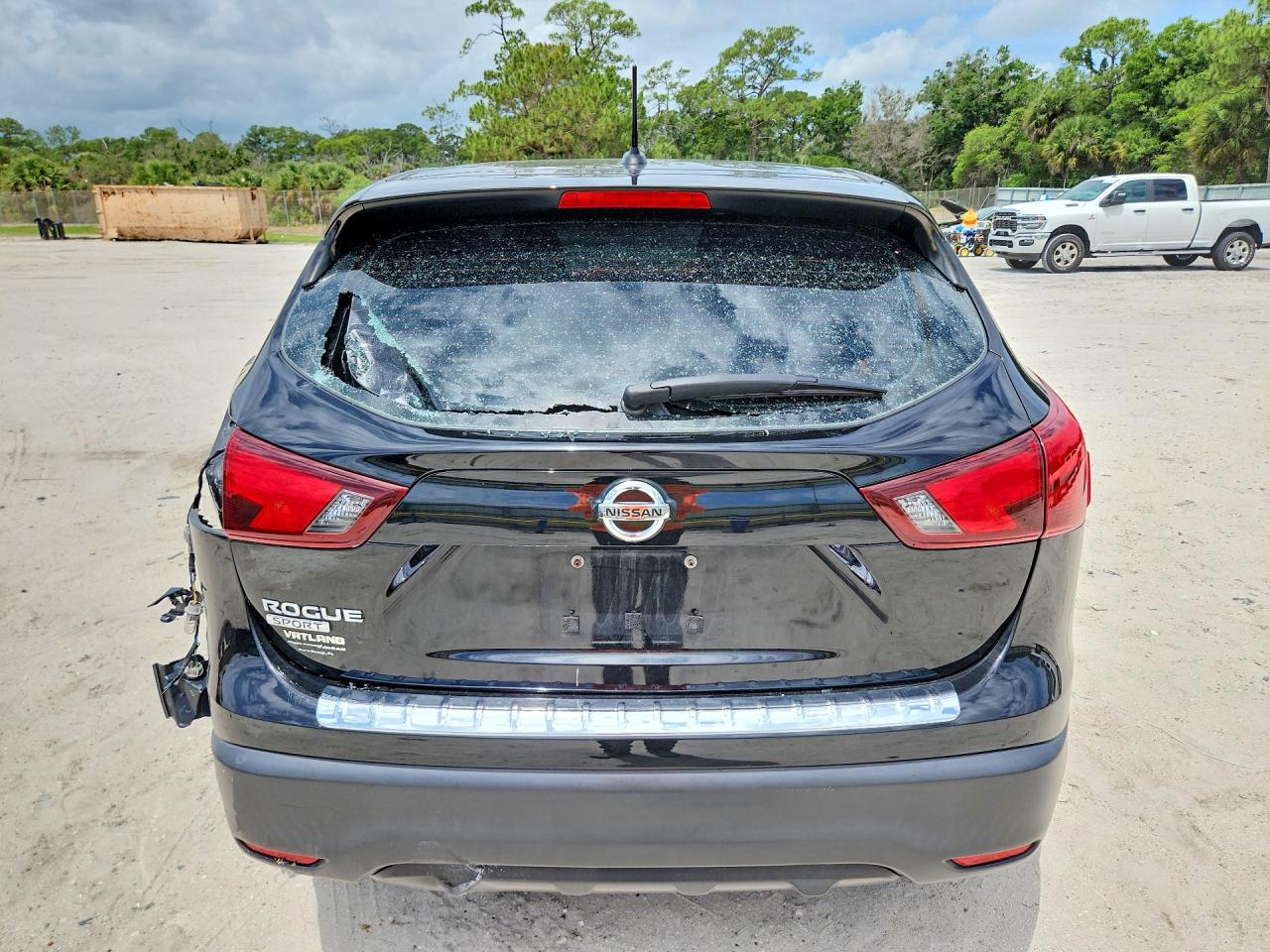 Nissan Rogue S