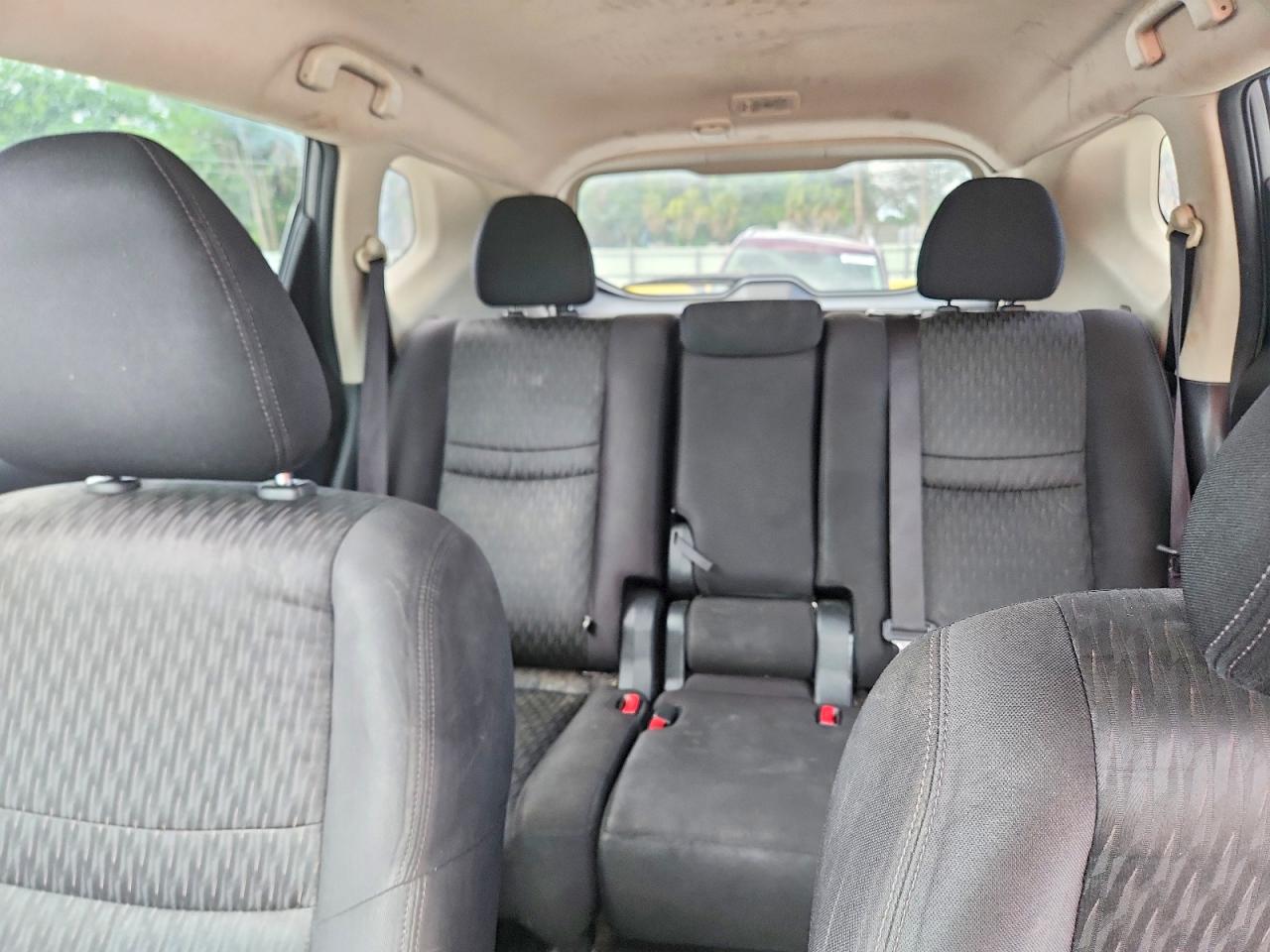 Nissan Rogue Sv