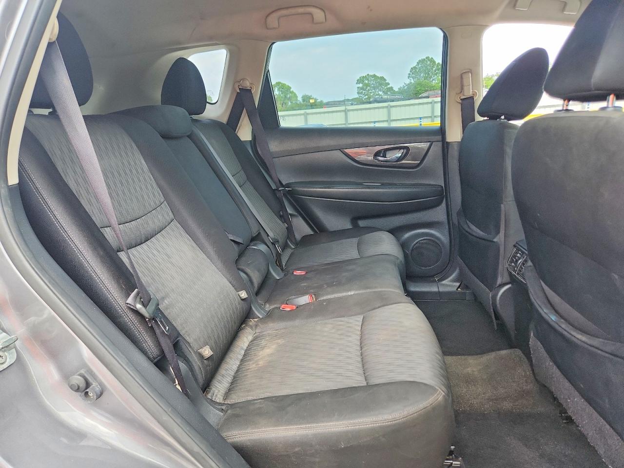 Nissan Rogue Sv