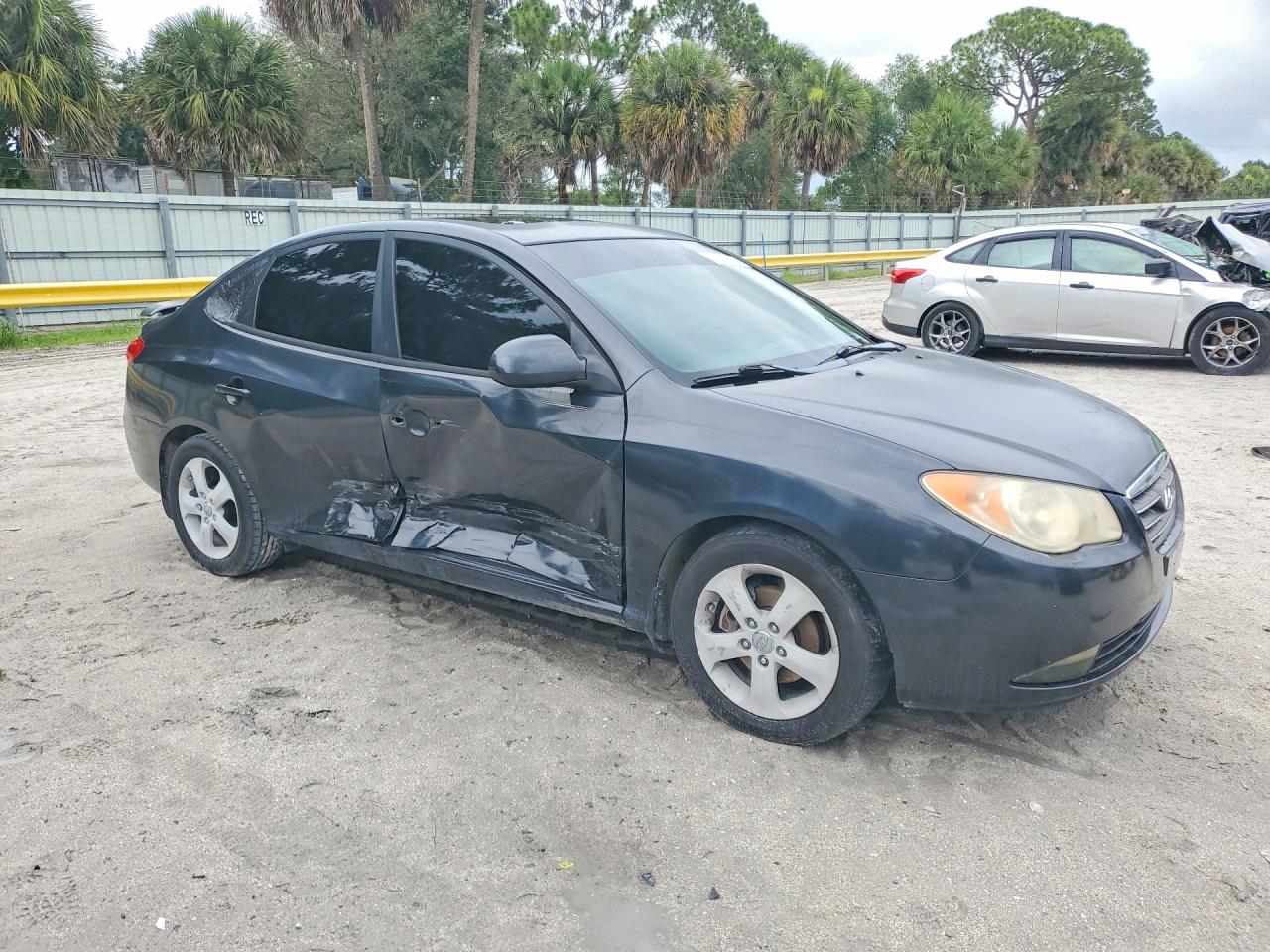 Hyun ELANTRA