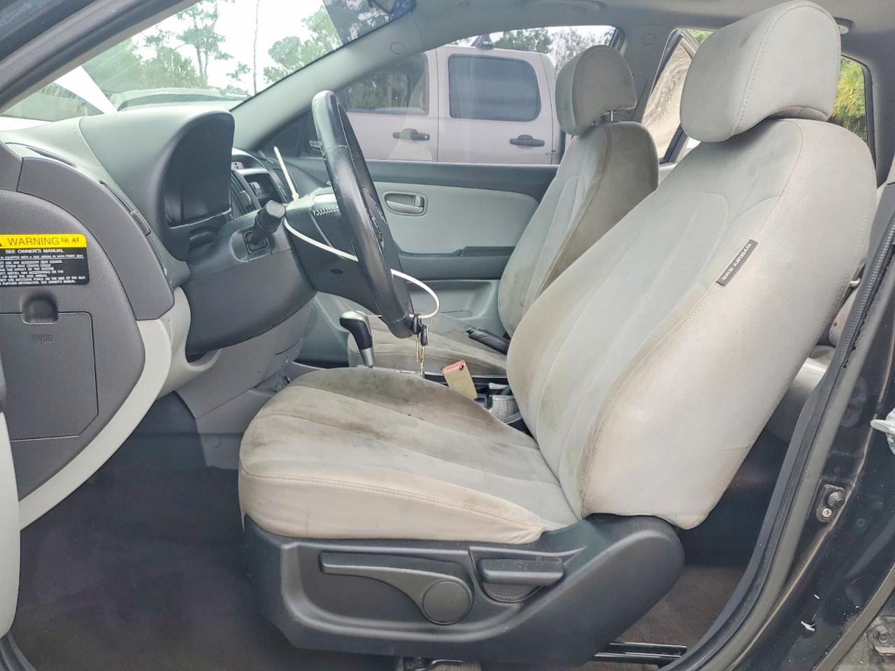 Hyun ELANTRA