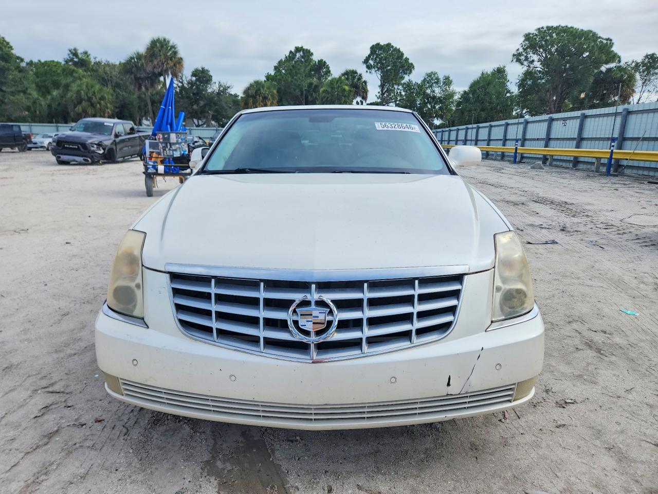 Cadillac DTS