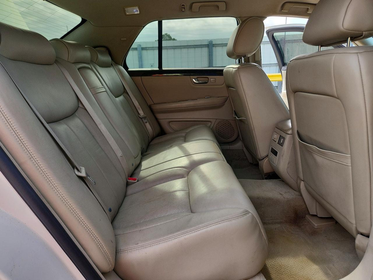 Cadillac DTS