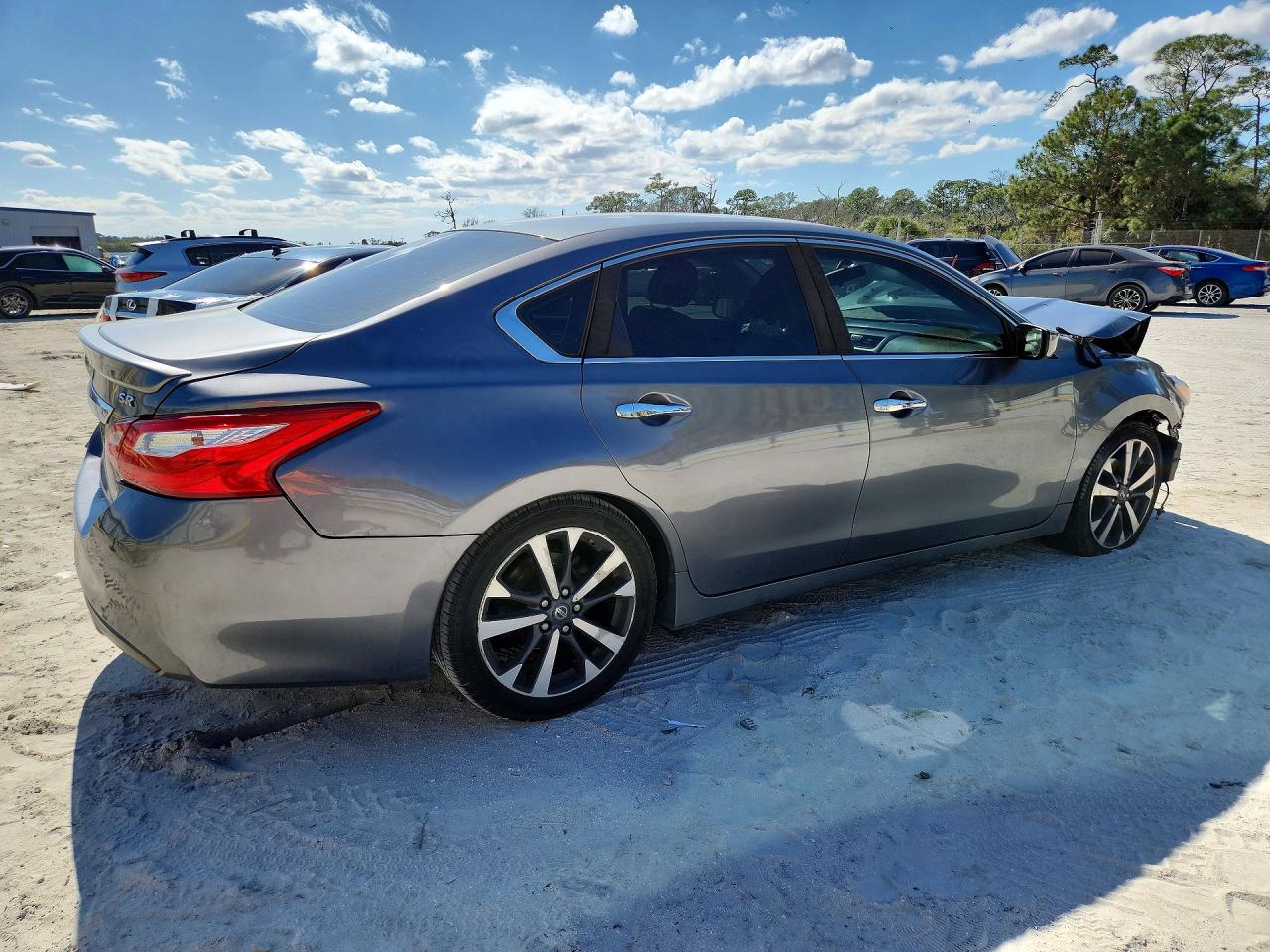 Nissan Altima 2.5