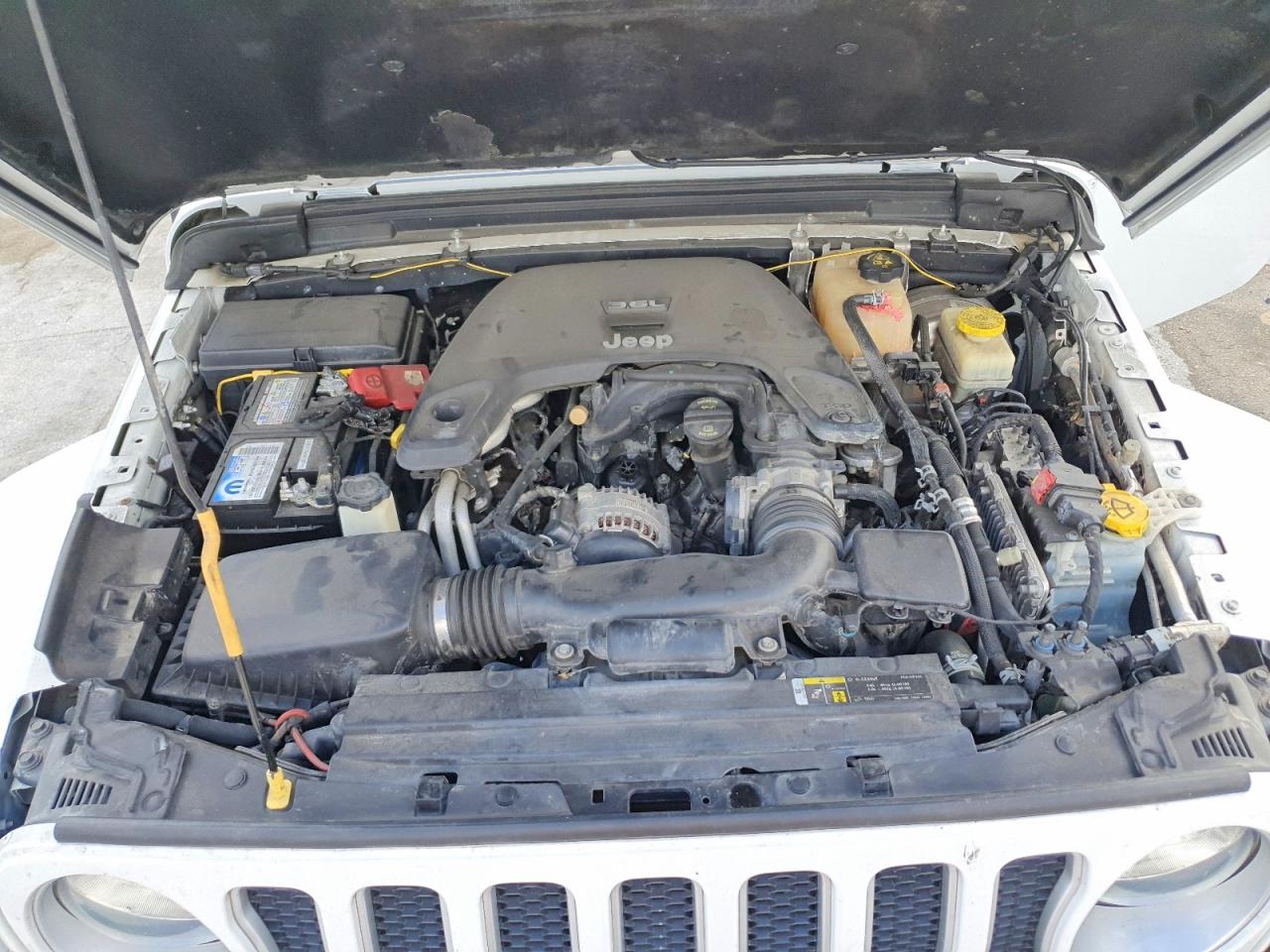 Jeep Wrangler Sahara