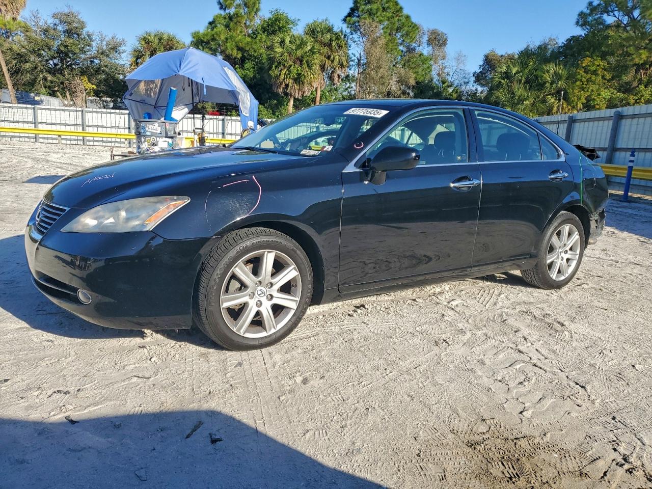 Salvage Lexus Es Image