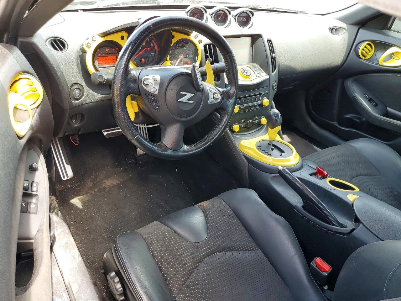Nissan 370Z Sport Touring