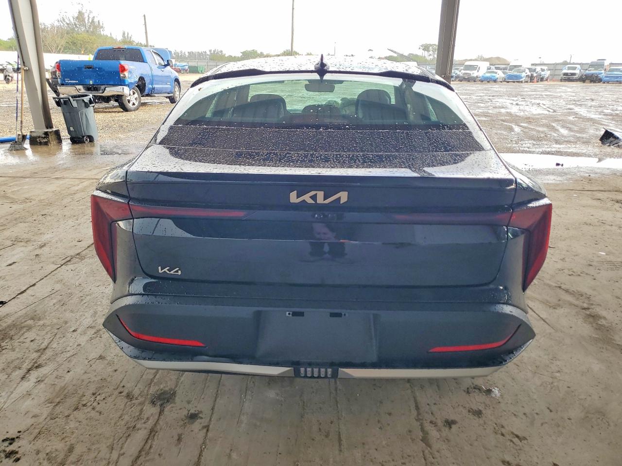 Kia K4 Lx