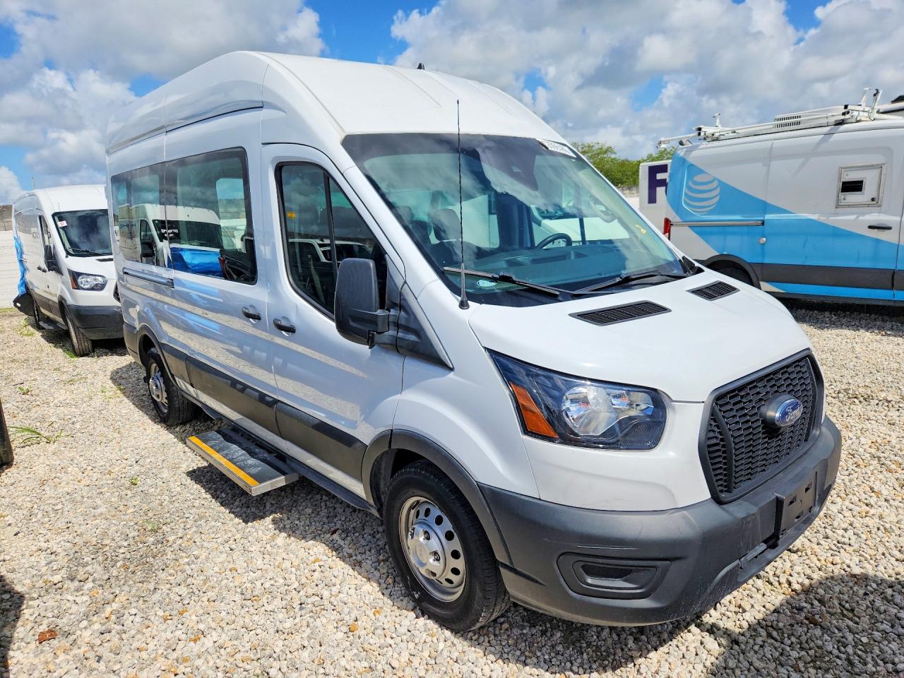 Ford Transit T-350