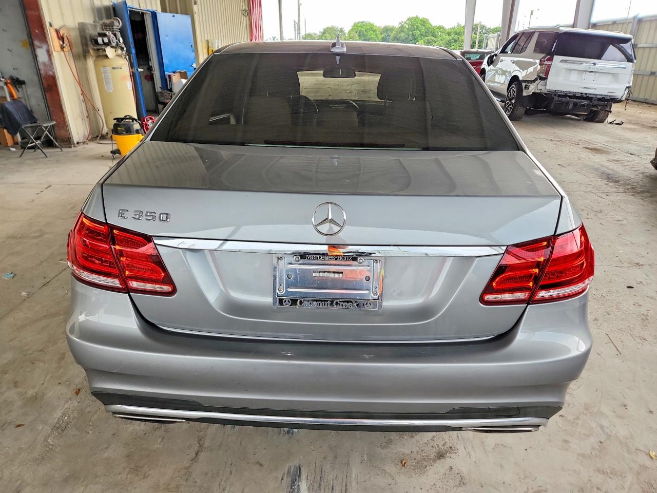 Mercedes-Benz E-Class 350