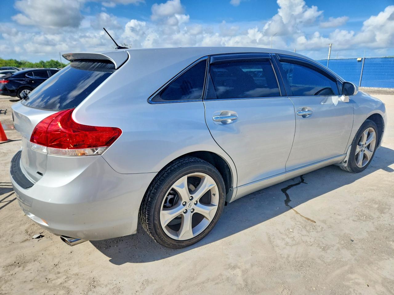 Toyota Venza Awd V6
