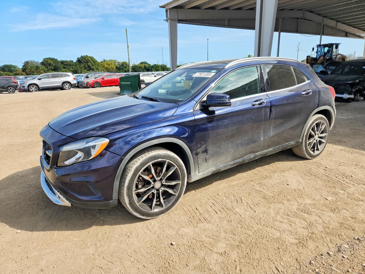 Salvage Mercedes-Benz GLA Image