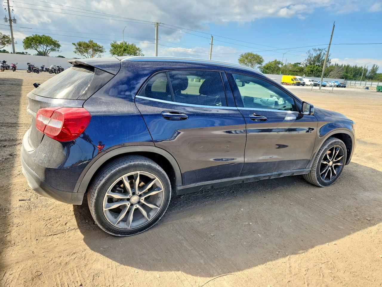 Mercedes-Benz GLA 250 4matic